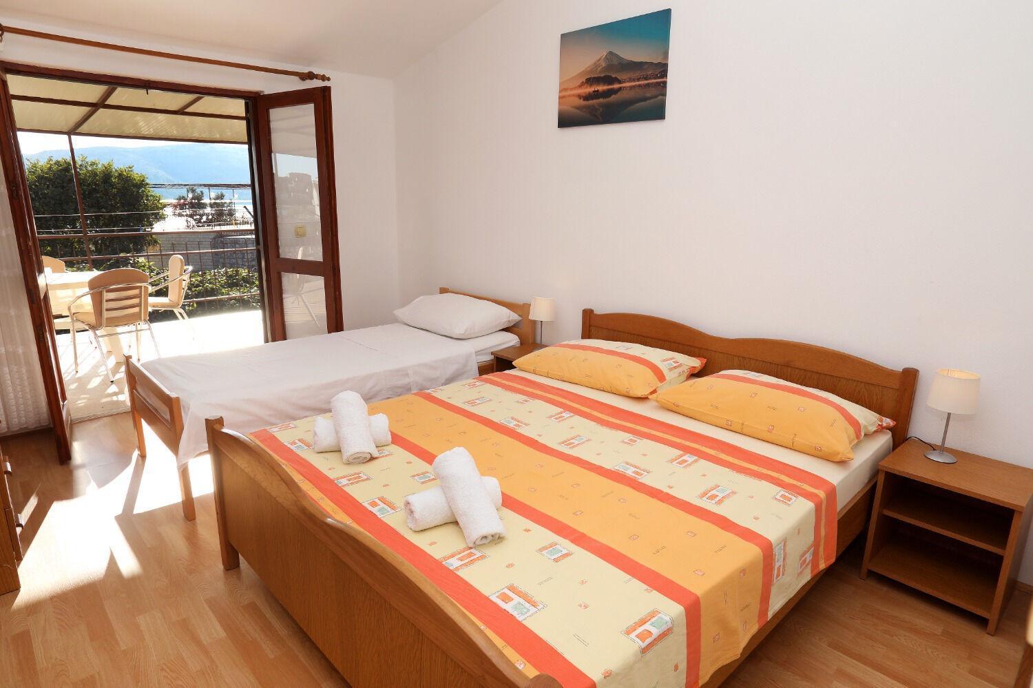 Apartments Ante - 50 M From The Sea Seget Vranjica Eksteriør billede