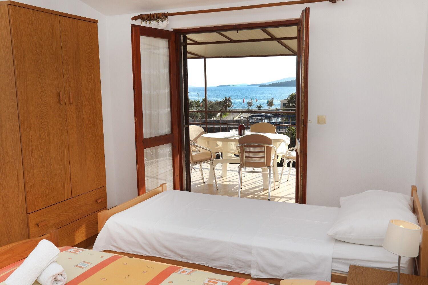 Apartments Ante - 50 M From The Sea Seget Vranjica Eksteriør billede
